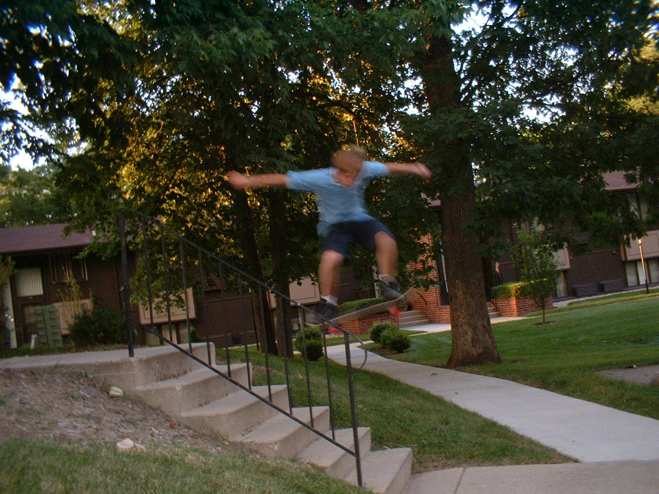 mejumping6.jpg